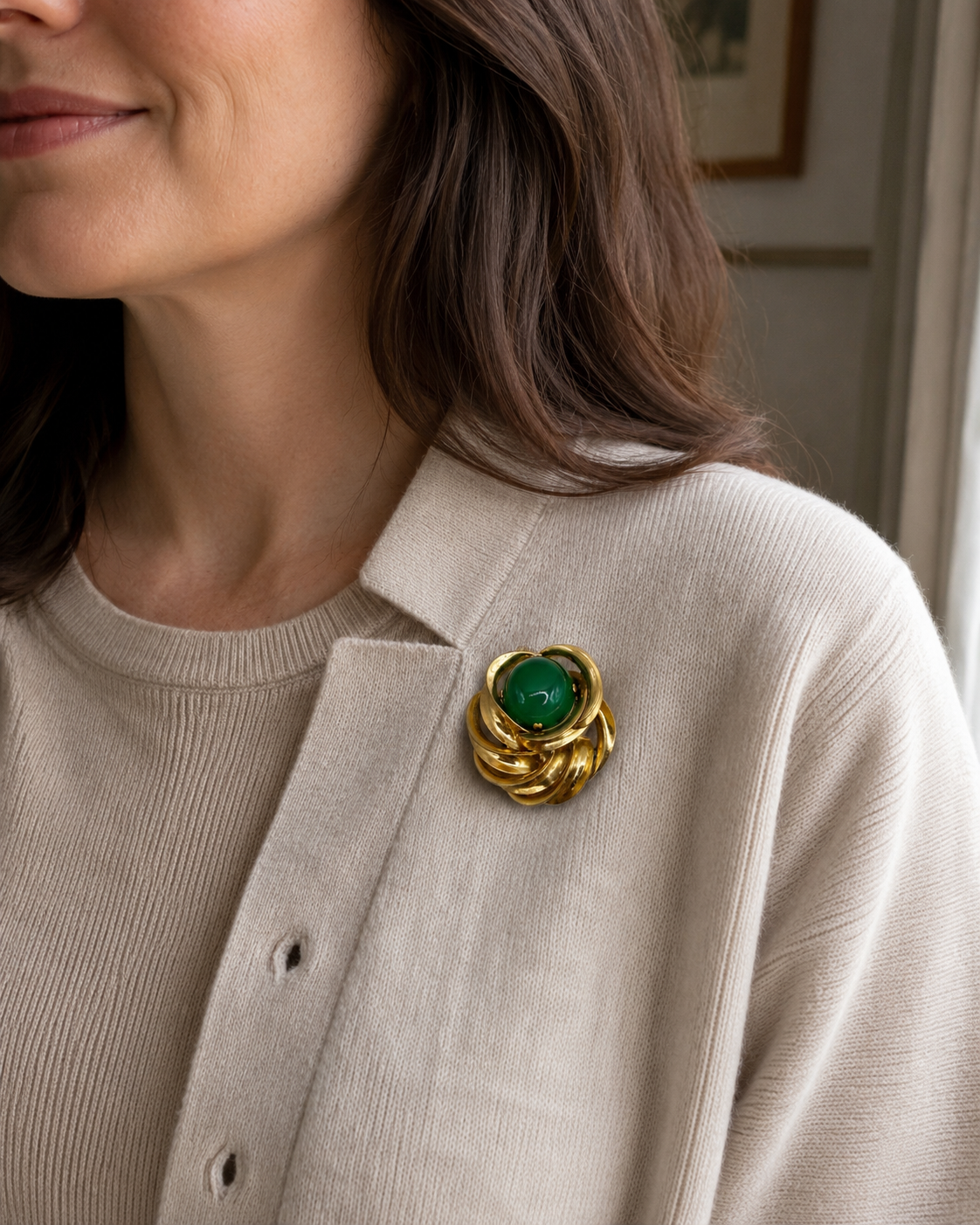 Vintage Grosse Germany 1969 Green Glass Cabonchon Brooch